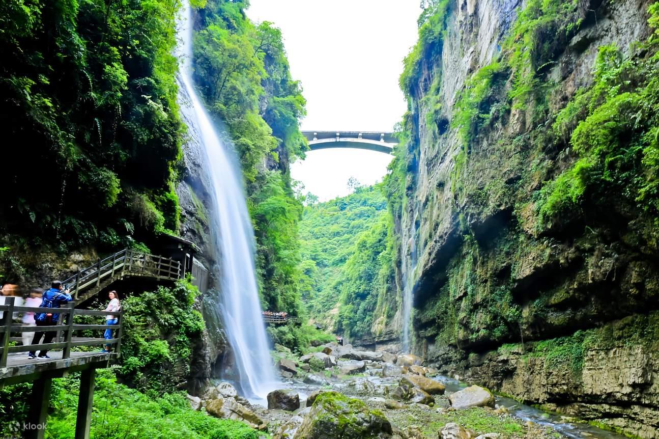 TOUR 6N5Đ ÂN THI - PHƯỢNG HOÀNG CỔ TRẤN- MIÊU TRẠI - TRƯƠNG GIA GIỚI