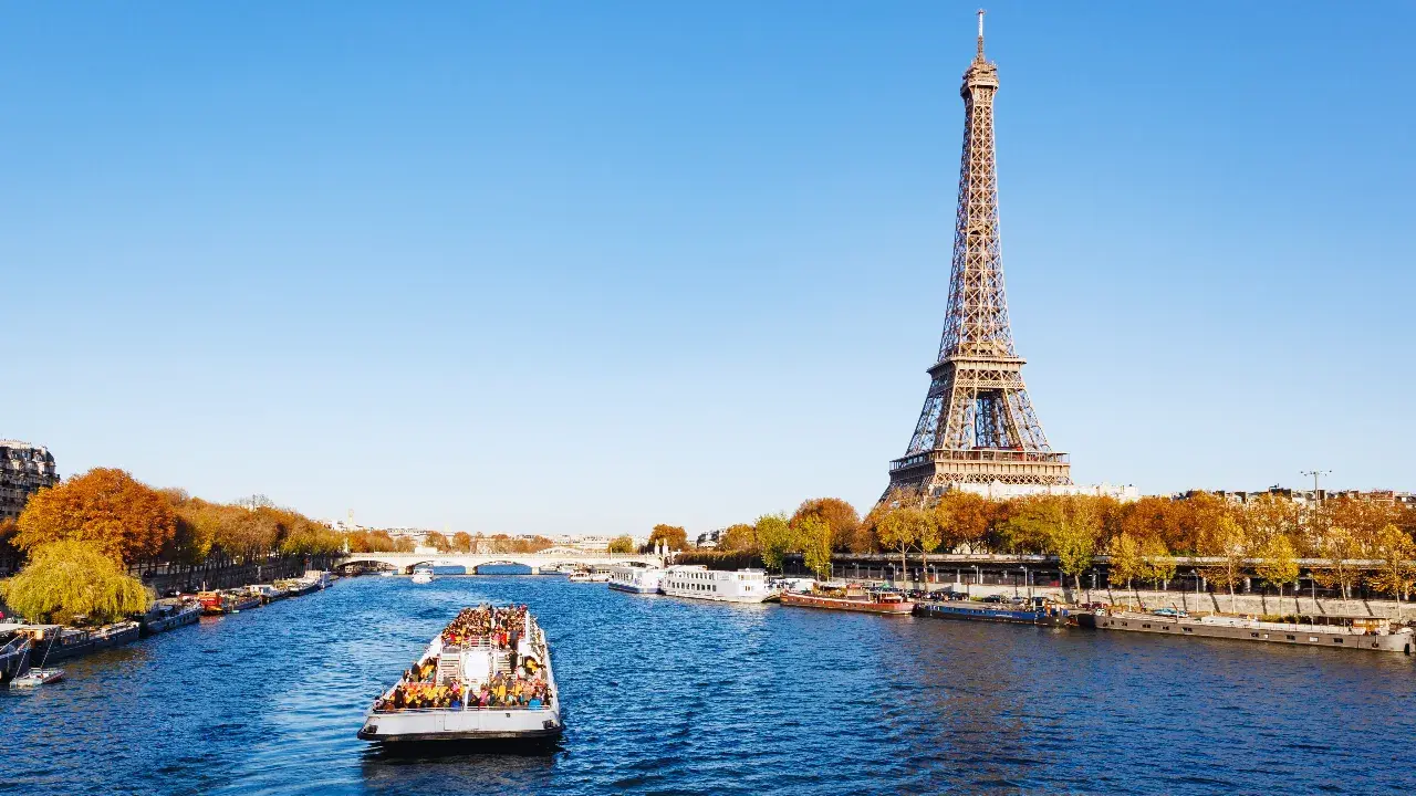 656b5108d54edc5c99f86b14-best-river-cruises-paris-featured-image.webp