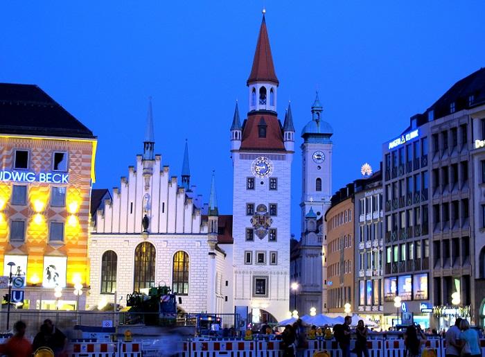 toa-thi-chinh-co-altes-rathaus-o-munich-1.jpg